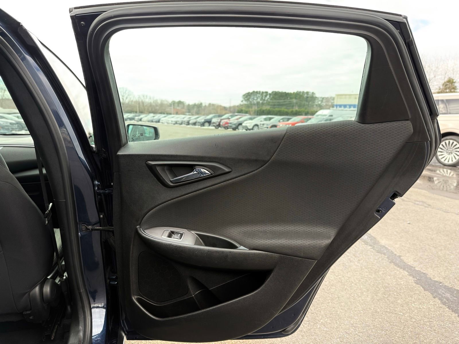 Used 2021 Chevrolet Malibu LT image 19