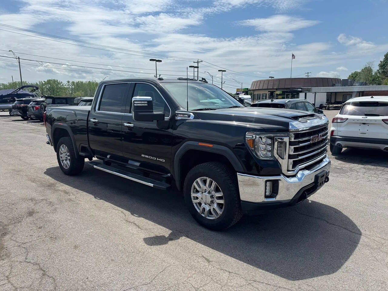 Used 2020 GMC Sierra 2500 SLT w/ SLT Premium Plus Package AWD/4WD image 4