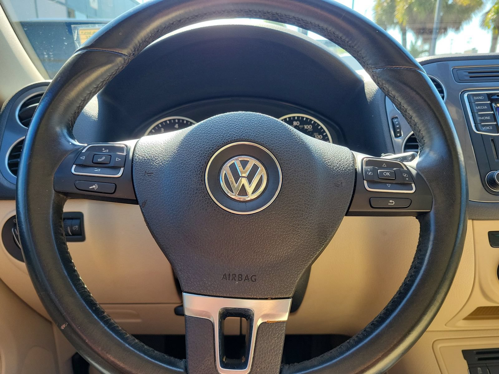 Used 2017 Volkswagen Tiguan Wolfsburg Edition FWD image 15