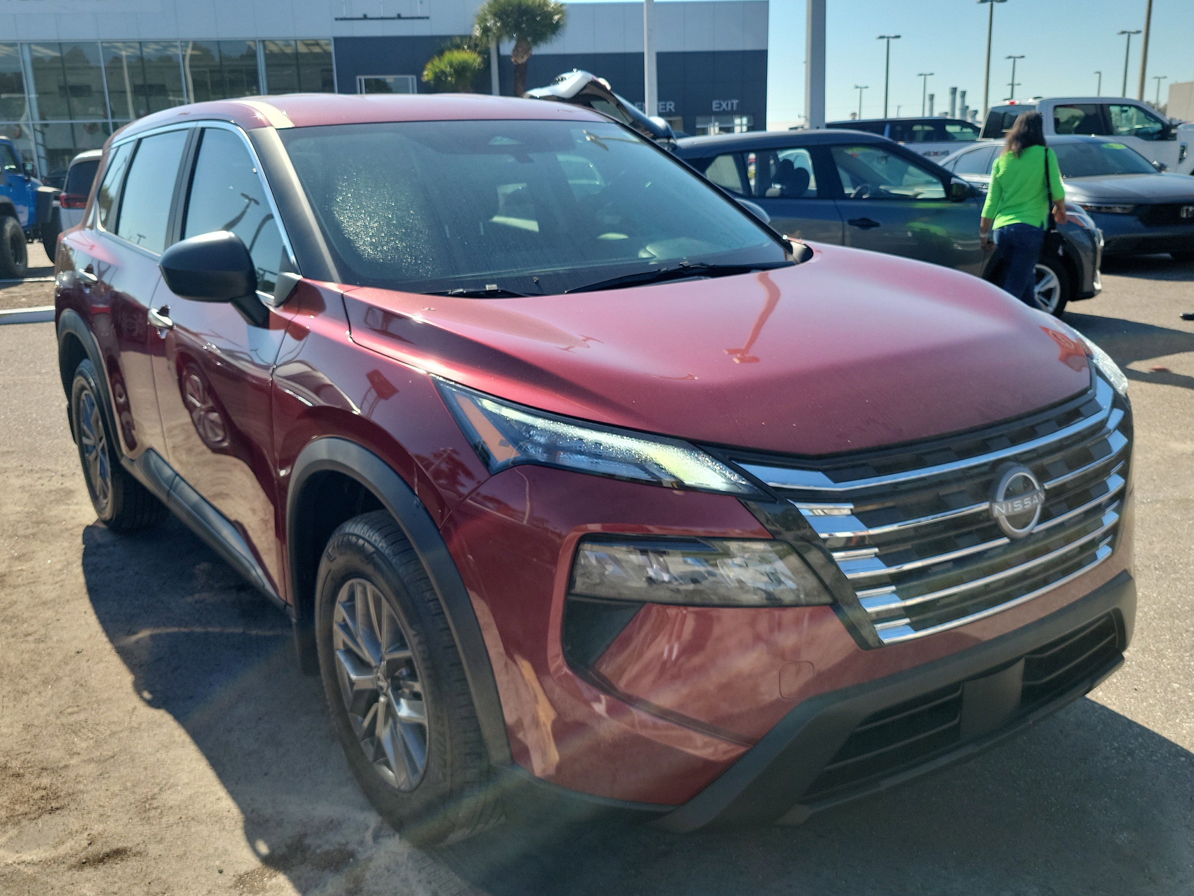 Certified 2025 Nissan Rogue S image 2