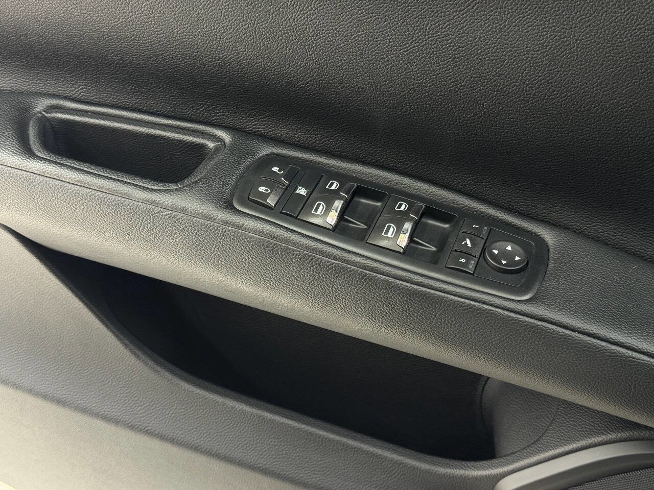 Used 2017 Maserati Ghibli image 61