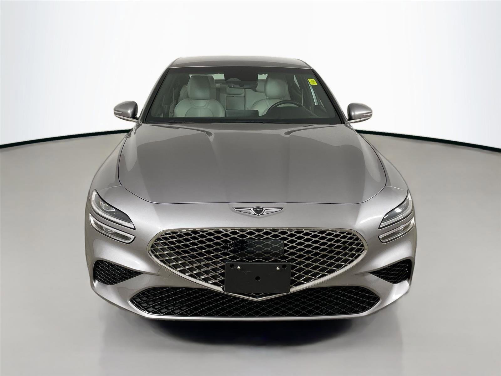 Used 2025 Genesis G70 2.5T image 2