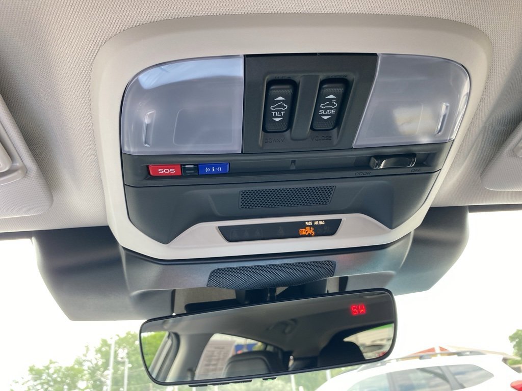 Certified 2025 Subaru Crosstrek 2.5i Limited w/ Popular Package #4A image 17