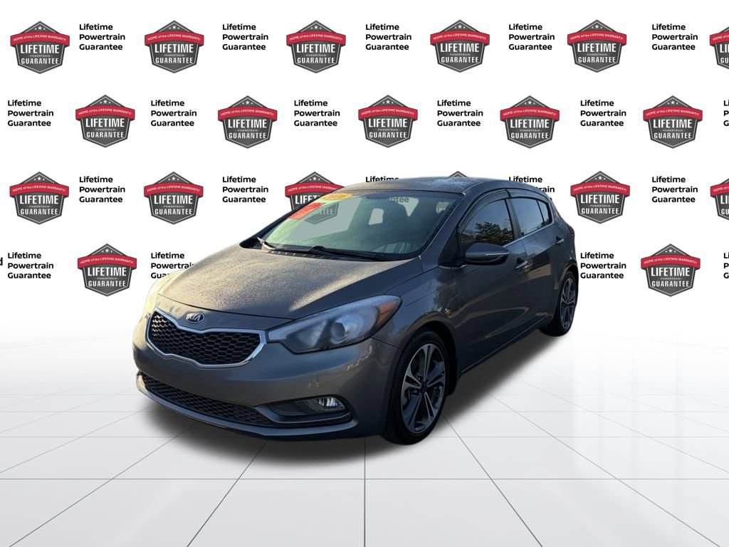 Used 2016 Kia Forte EX image 1