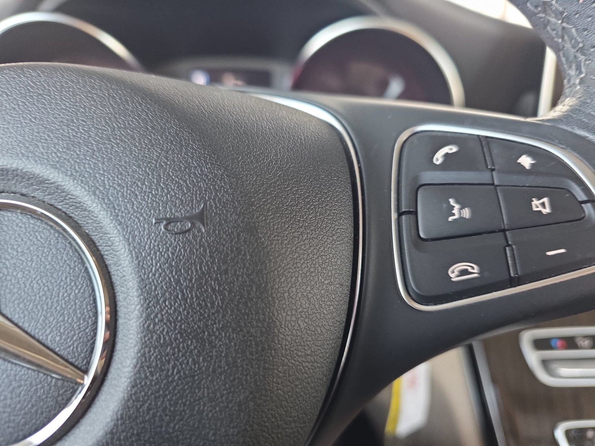 Certified 2017 Mercedes-Benz C 300 4MATIC Sedan image 17