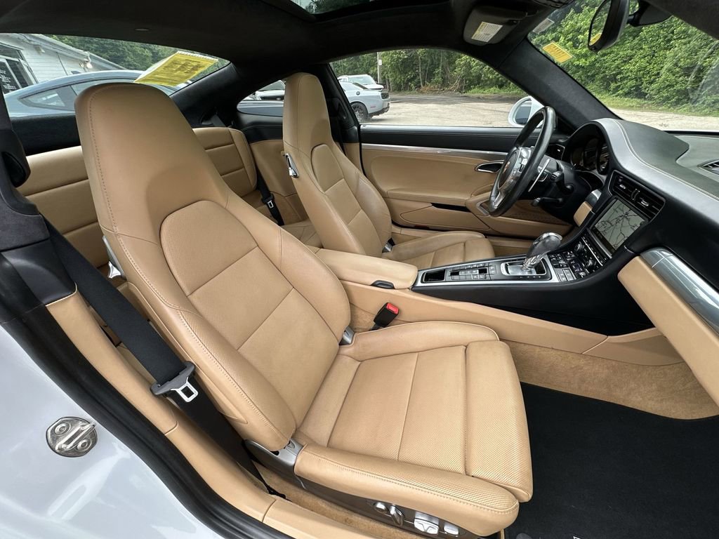 Used 2015 Porsche 911 Carrera RWD image 25