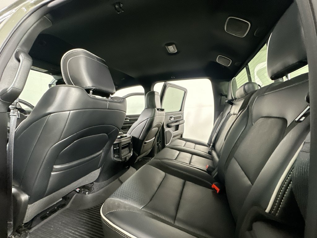 Used 2026 RAM 1500 Laramie w/ Sport Appearance Package AWD/4WD image 15