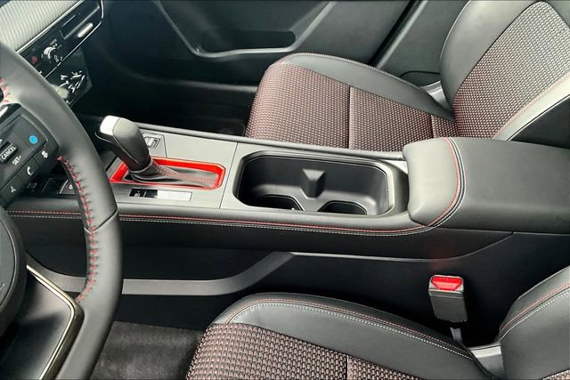 New 2026 Nissan Kicks SR image 8