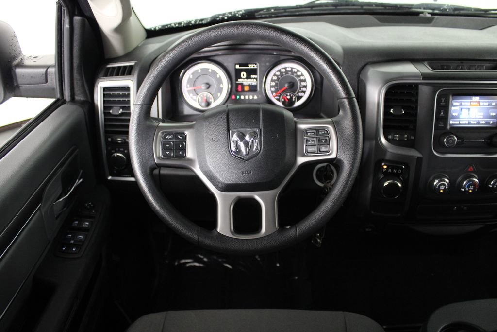 Used 2022 RAM 1500 Classic SLT image 6