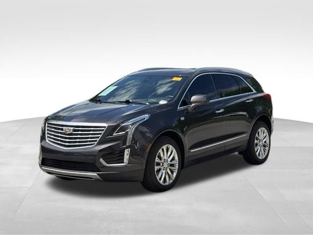 Used 2017 Cadillac XT5 Platinum w/ Driver Assist Package AWD/4WD image 9