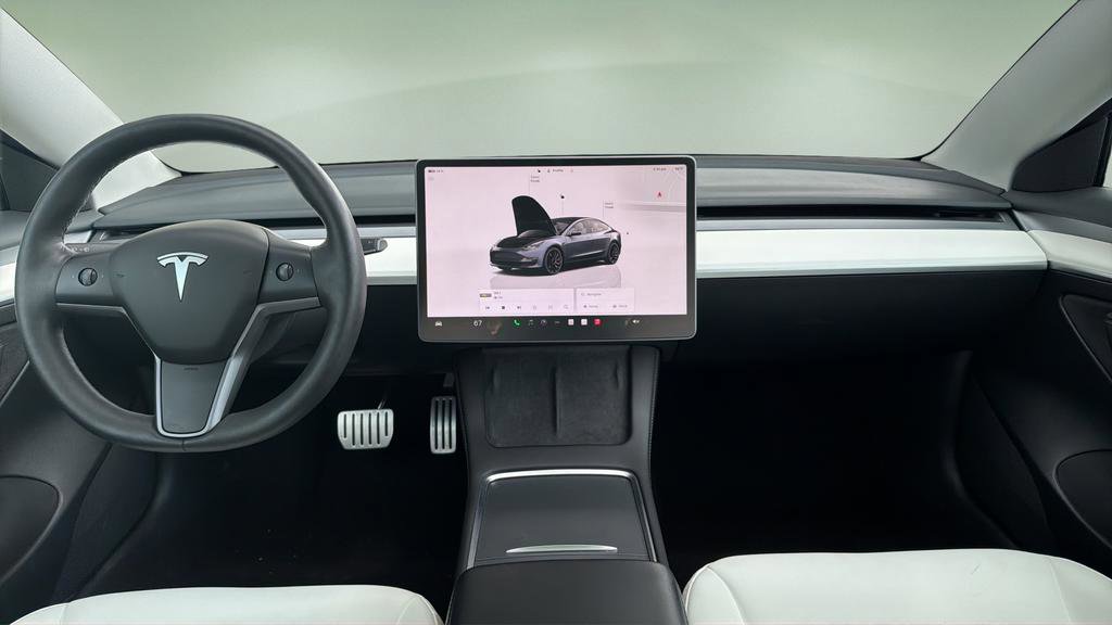 Used 2023 Tesla Model 3 Performance image 7