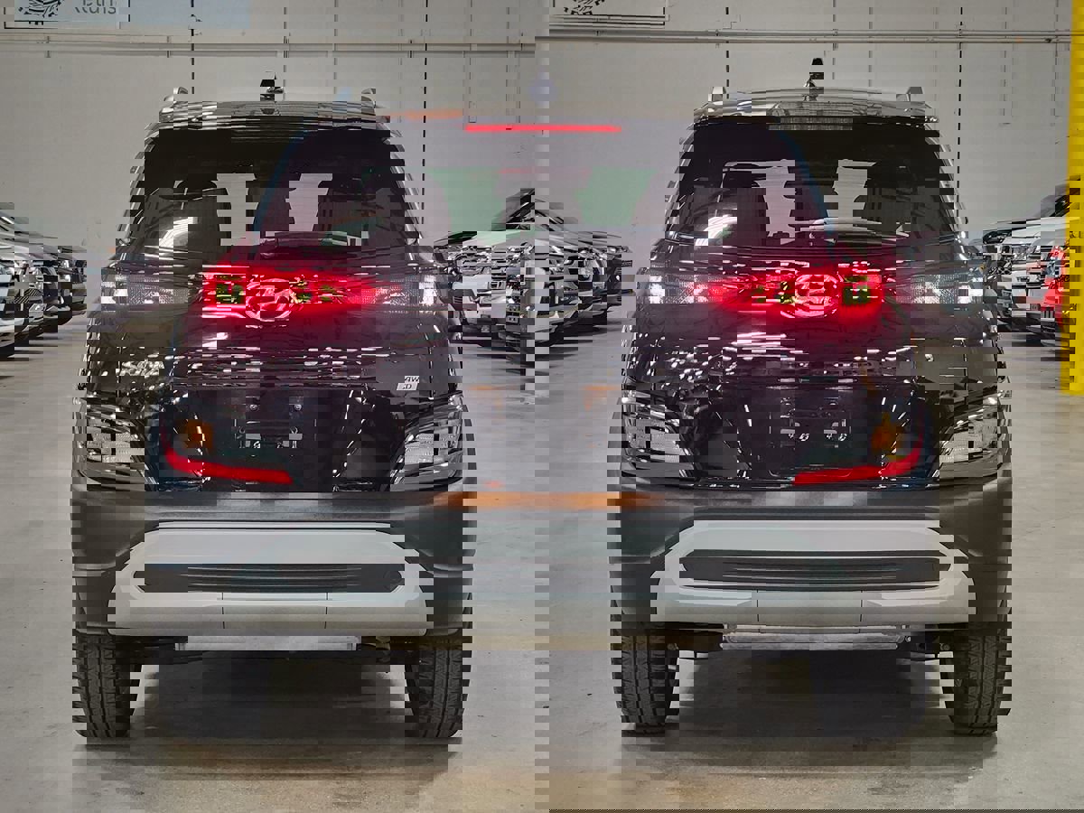 Used 2023 Hyundai Kona SEL w/ Convenience Package AWD/4WD image 10