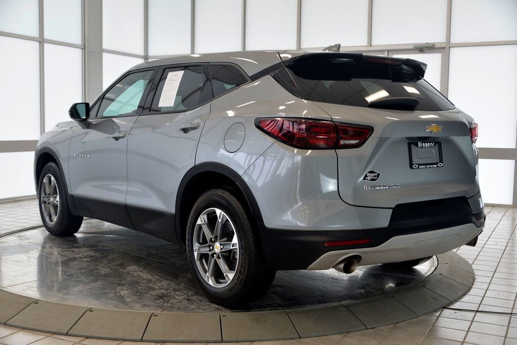 Used 2023 Chevrolet Blazer LT image 6