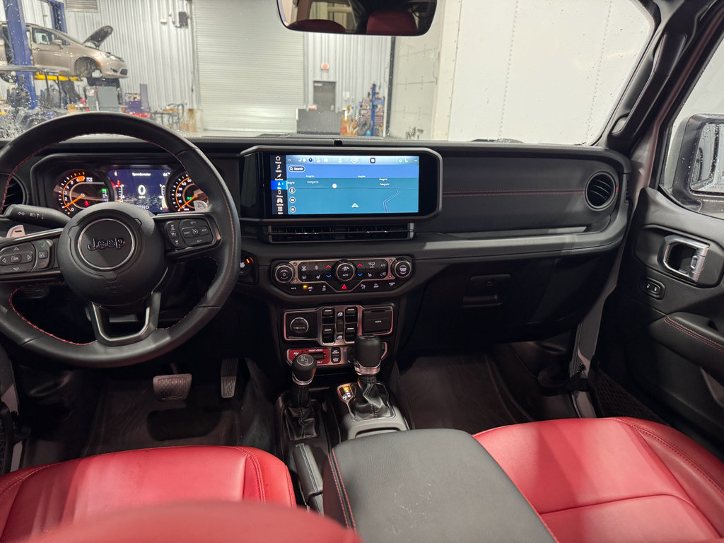 Used 2024 Jeep Wrangler Unlimited Rubicon 392 image 10