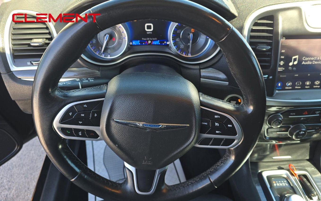 Used 2021 Chrysler 300 Touring image 16