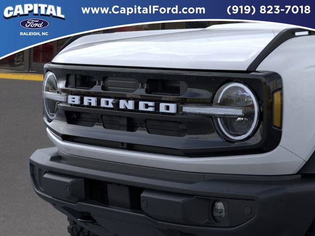 New 2025 Ford Bronco Outer Banks w/ Sasquatch Package AWD/4WD image 19