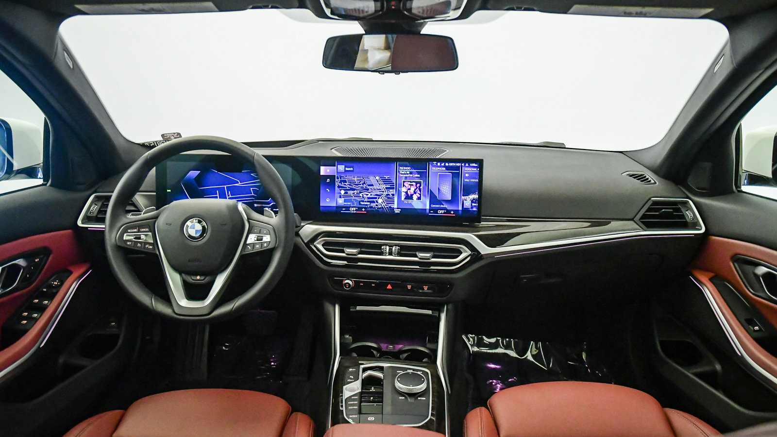Certified 2023 BMW 330i Sedan w/ Premium Package RWD image 15