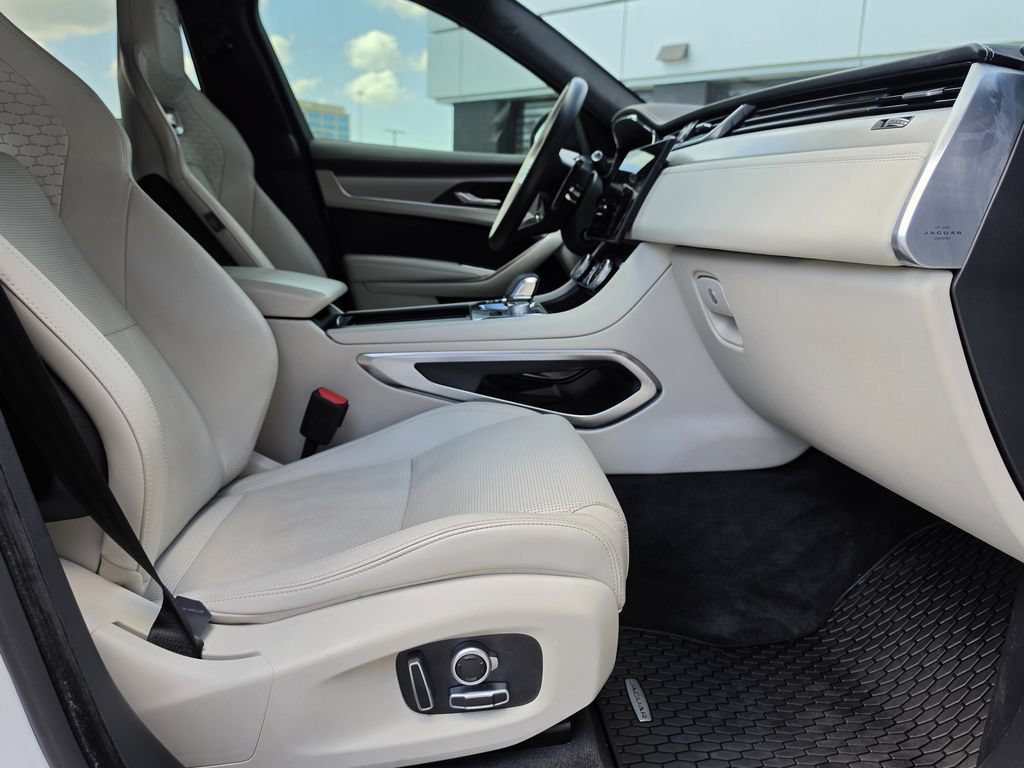 Used 2024 Jaguar F-PACE R-Dynamic S AWD/4WD image 30