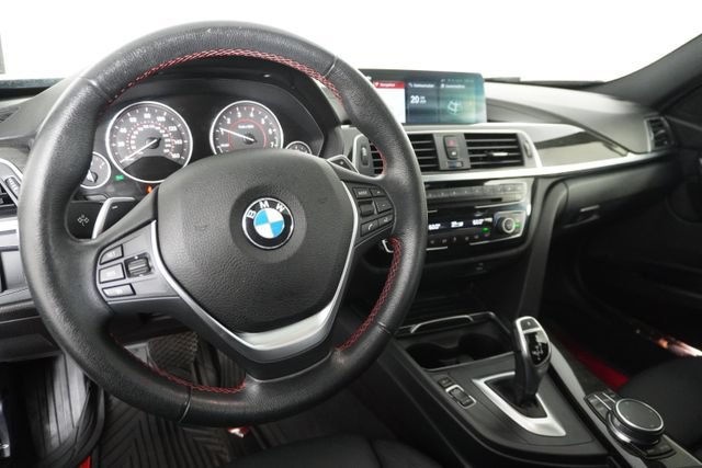 Used 2018 BMW 330i Sedan RWD image 27