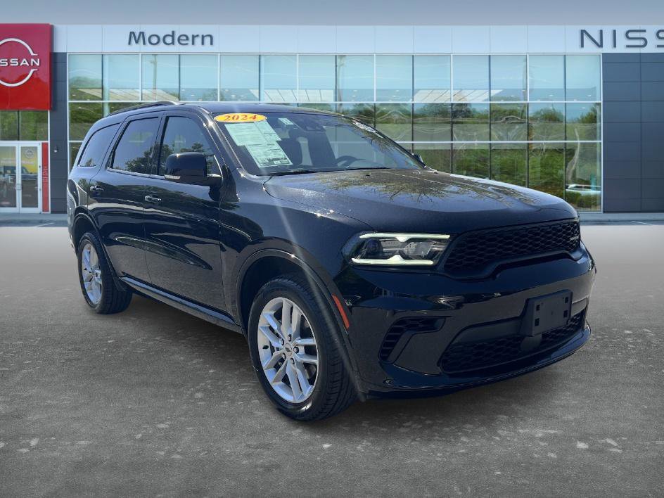 Used 2024 Dodge Durango GT AWD/4WD image 3