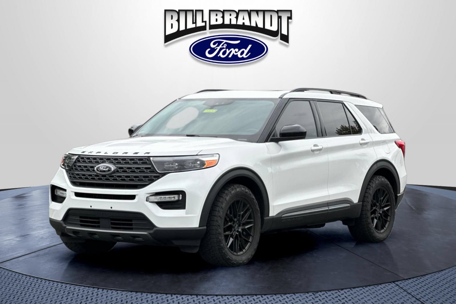 Used 2023 Ford Explorer XLT w/ Equipment Group 202A AWD/4WD image 7