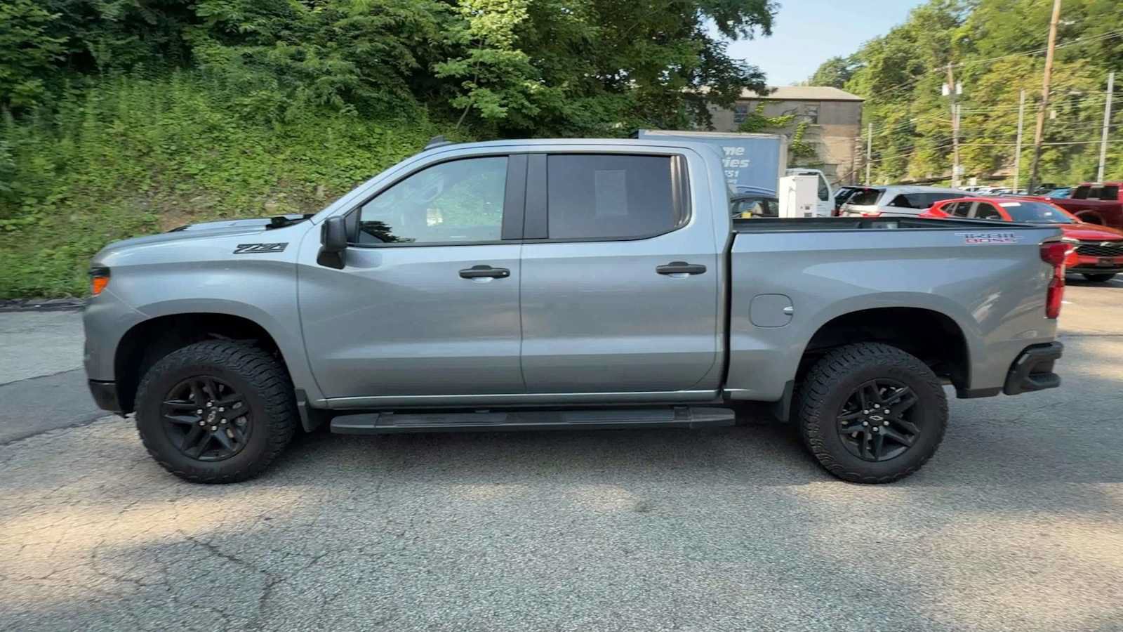 Certified 2024 Chevrolet Silverado 1500 Custom Trail Boss w/ LPO, Dark Essentials Package AWD/4WD image 5