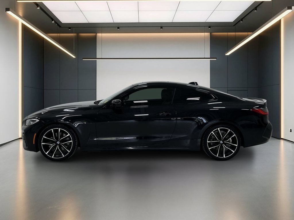 Used 2021 BMW 430i Coupe w/ M Sport Package RWD image 2