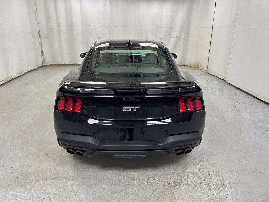 Used 2024 Ford Mustang GT Premium w/ GT Performance Package RWD image 5
