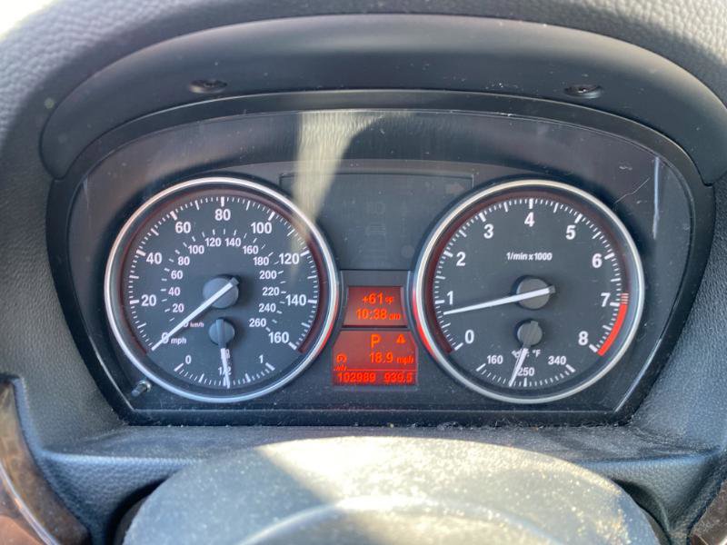 Used 2011 BMW 335i Sedan image 5