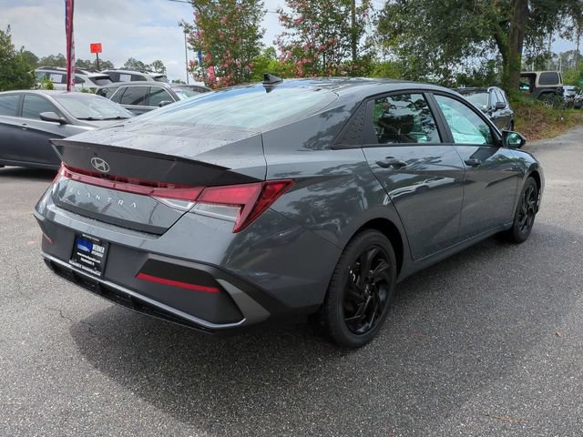 New 2026 Hyundai Elantra Sport FWD image 5