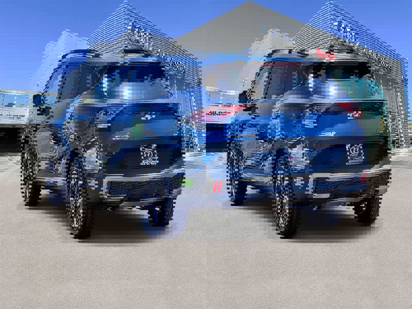 Used 2023 Kia Sportage X-Line AWD/4WD video 2