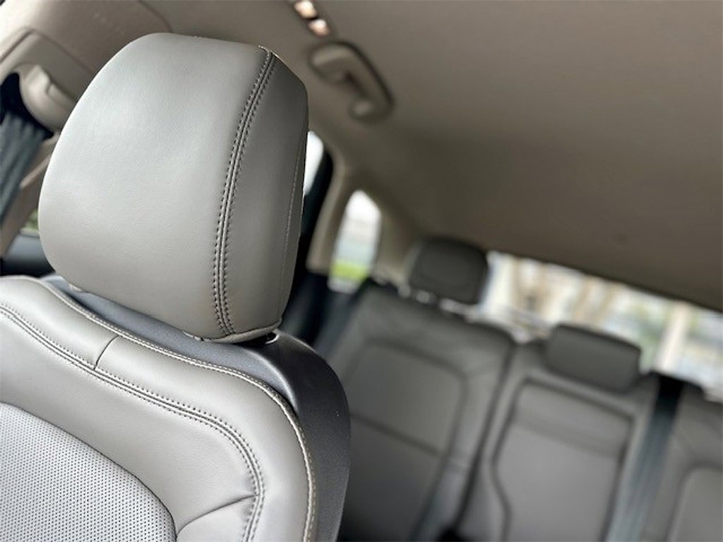 New 2025 Lincoln Corsair Reserve image 22