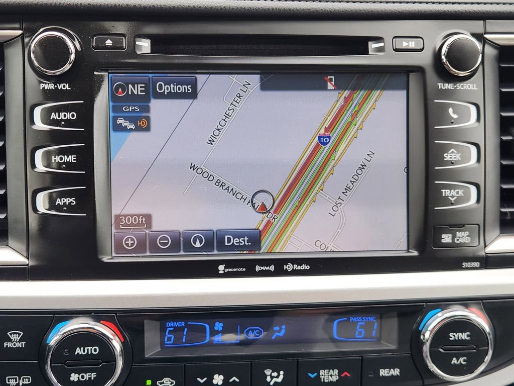 Used 2019 Toyota Highlander XLE image 16