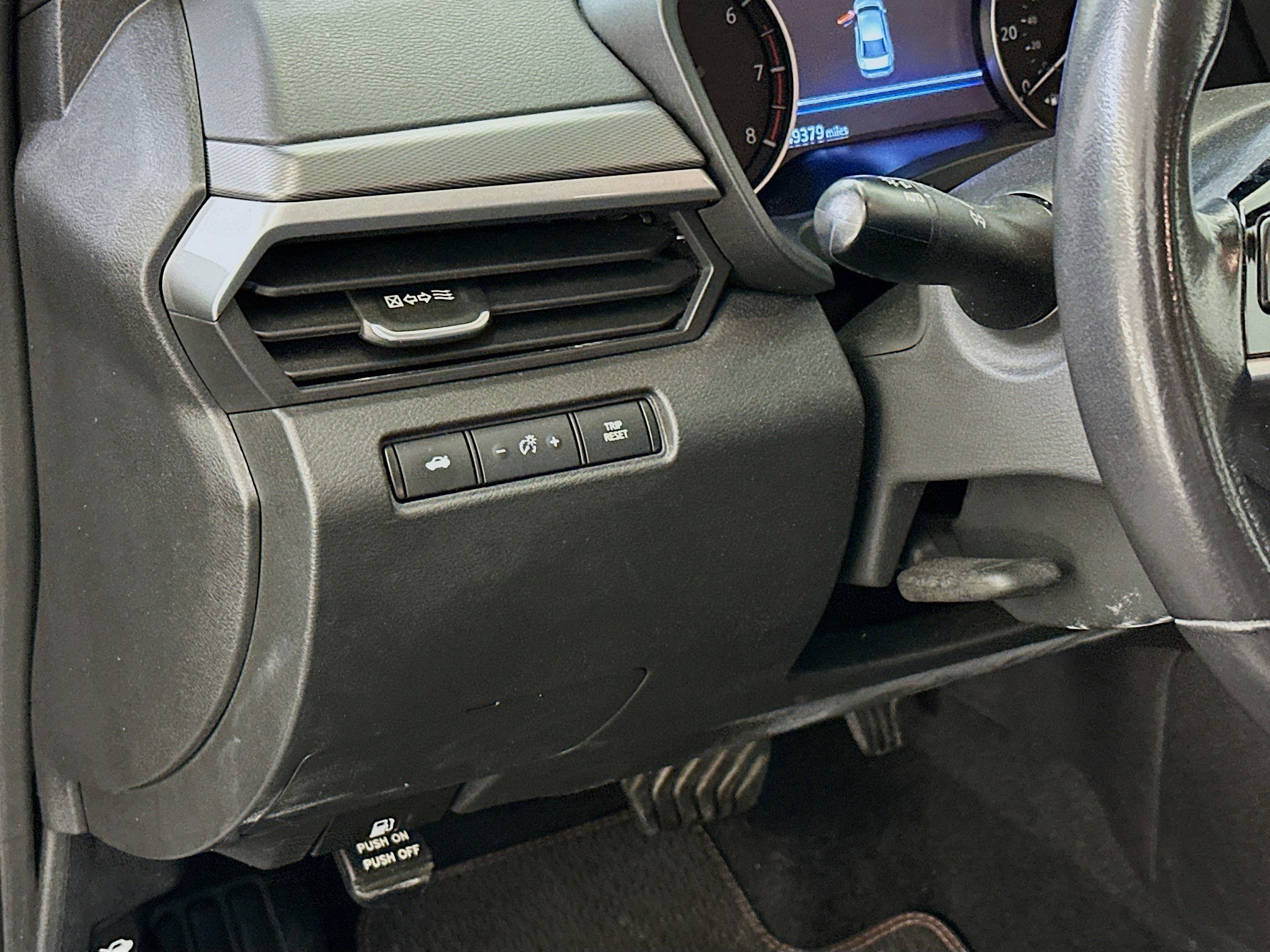 Used 2024 Nissan Altima 2.5 SR image 17