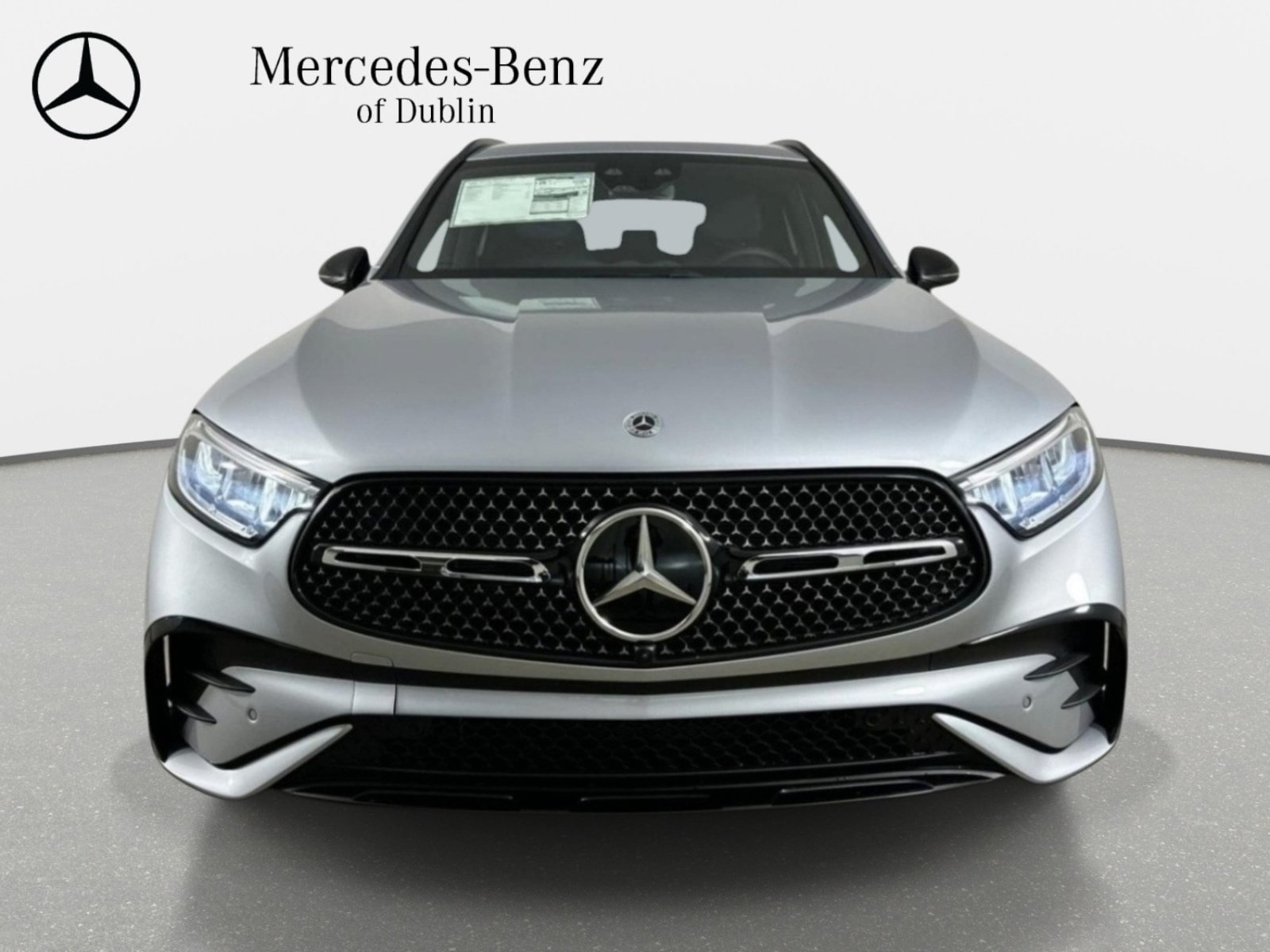 Used 2026 Mercedes-Benz GLC 300 4MATIC image 2