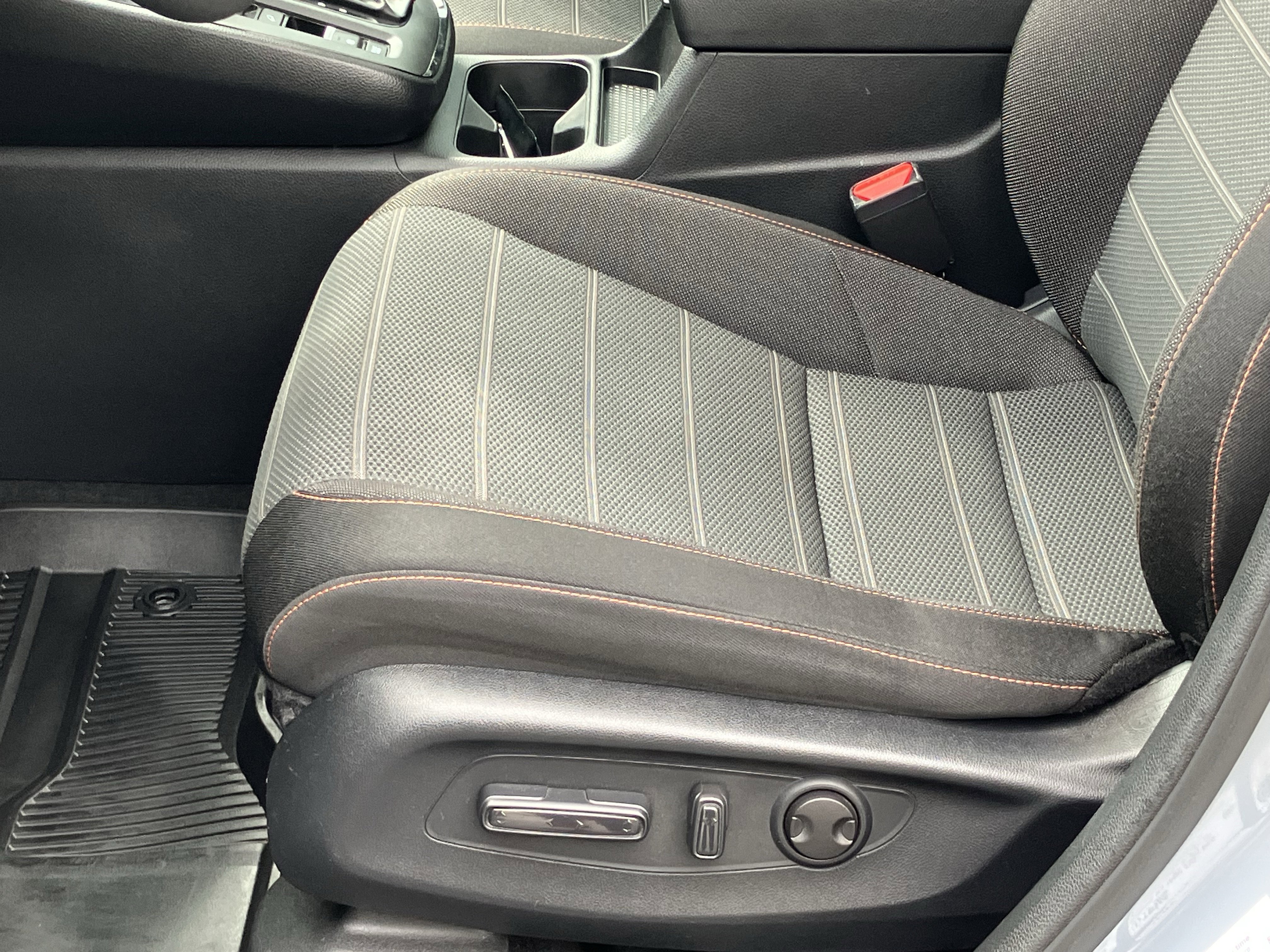 Used 2023 Honda CR-V Sport image 17