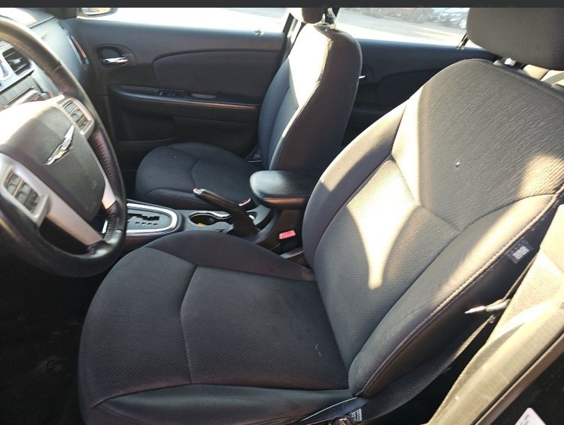 Used 2013 Chrysler 200 Touring image 12