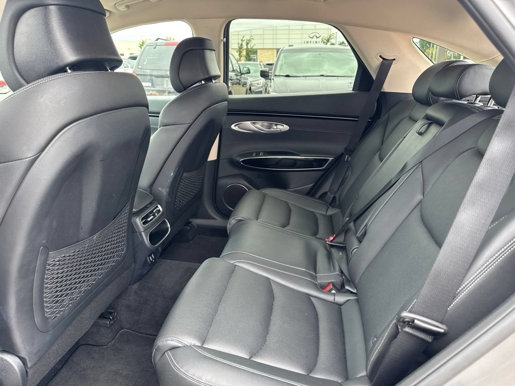 Used 2025 Genesis GV70 2.5T AWD/4WD image 16