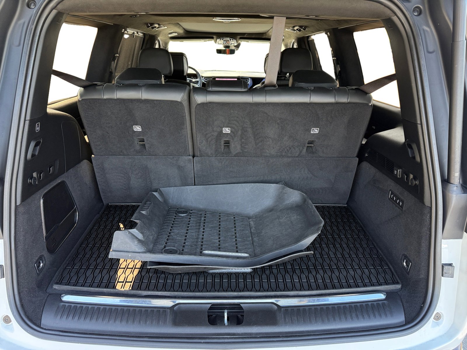 Used 2022 Jeep Grand Wagoneer Series II image 17