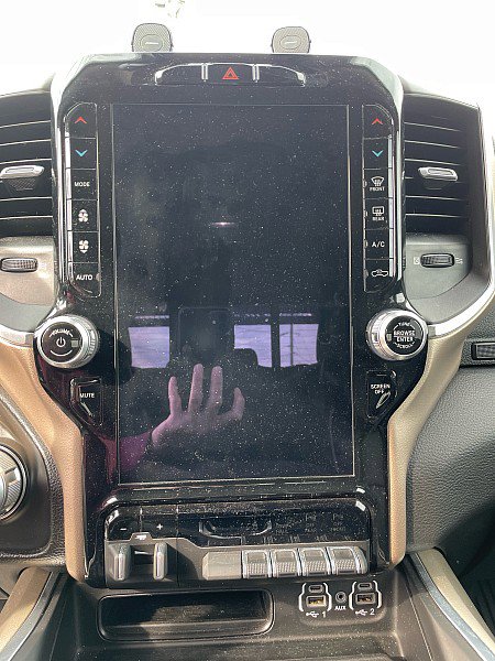 Used 2021 RAM 1500 Laramie image 7