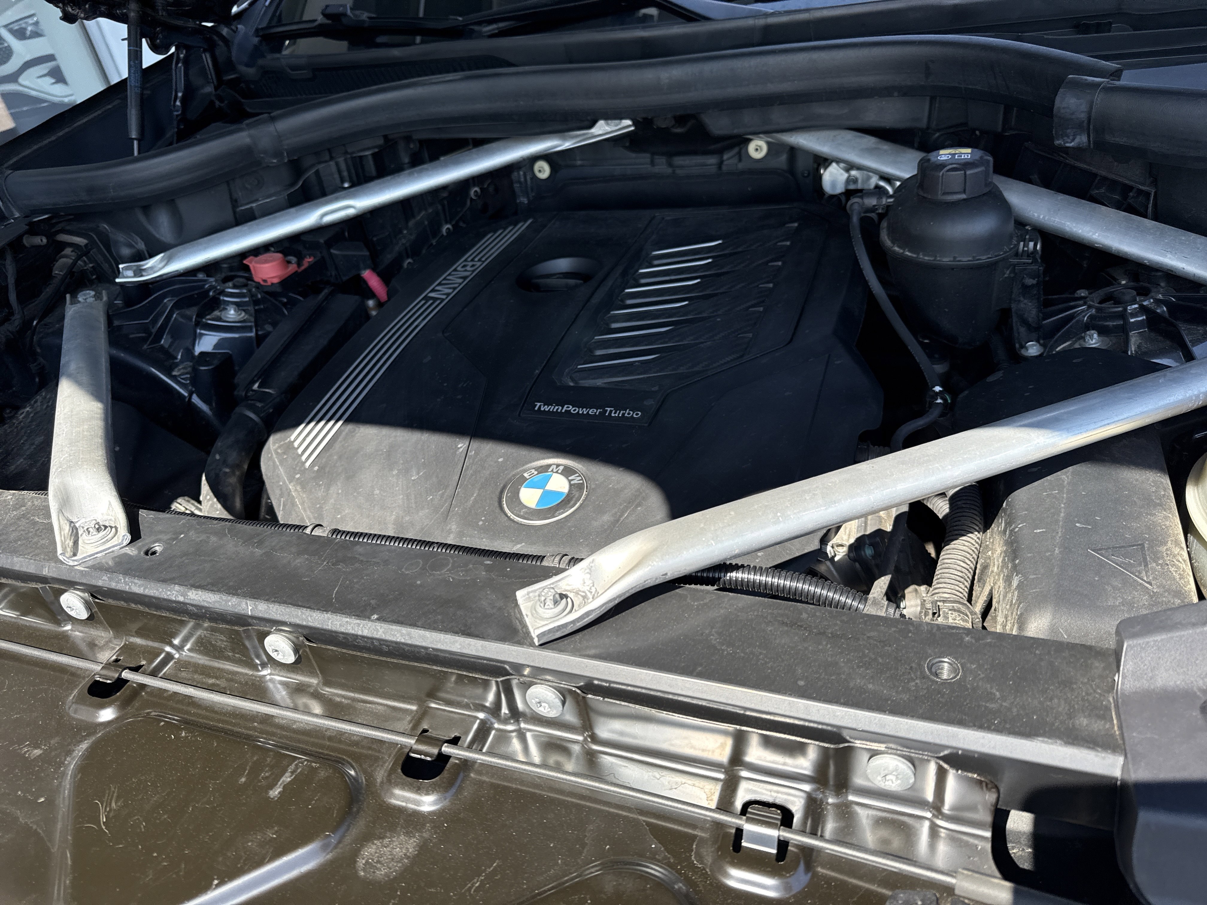 Used 2020 BMW X6 sDrive40i w/ Premium Package image 18