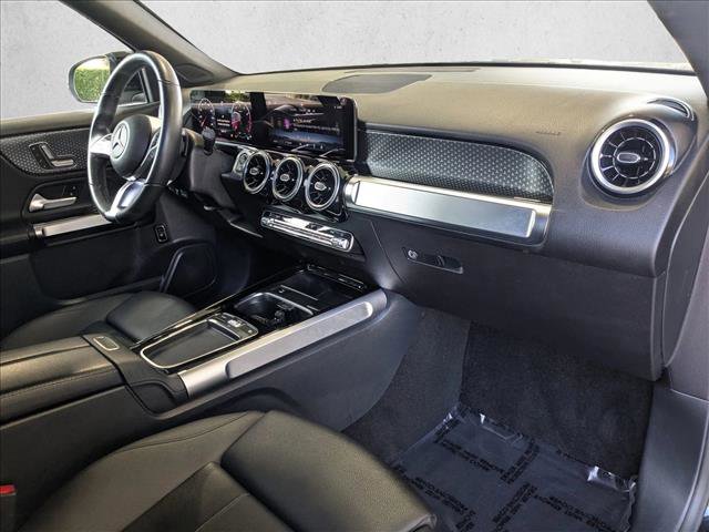 Used 2025 Mercedes-Benz GLB 250 image 20