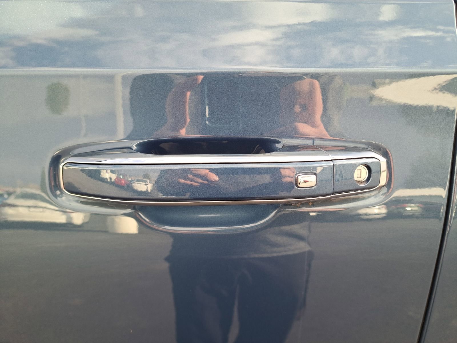 New 2026 GMC Yukon Denali image 13