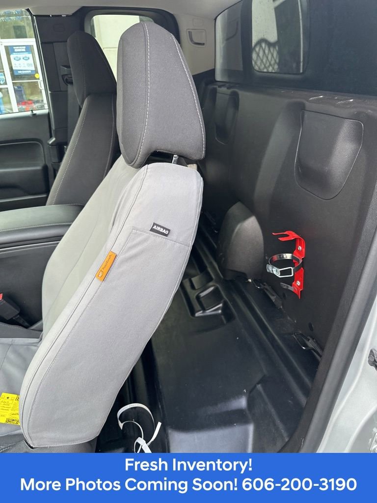 Used 2022 Chevrolet Colorado LT w/ Fleet Safety Package image 10