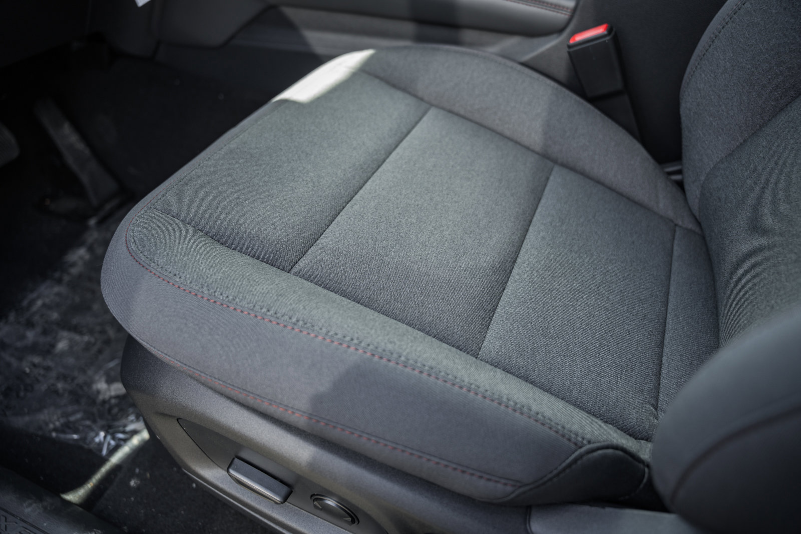 New 2026 Ford Explorer Active image 32