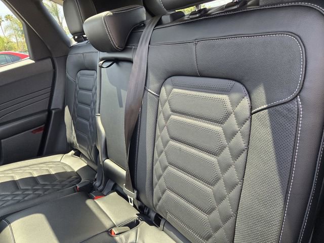 Used 2024 Ford Escape SE w/ PHEV Premium Package FWD image 12