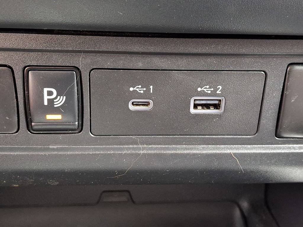 Used 2022 Nissan Frontier SV w/ Technology Package AWD/4WD image 23