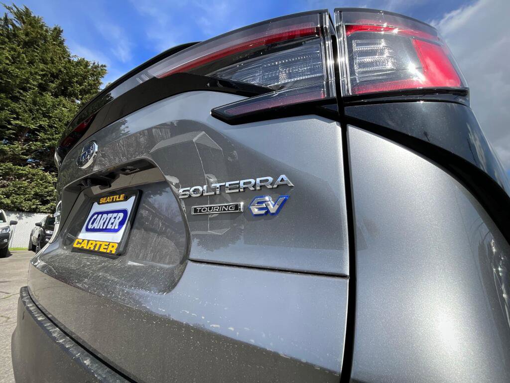 Certified 2025 Subaru Solterra AWD/4WD image 9