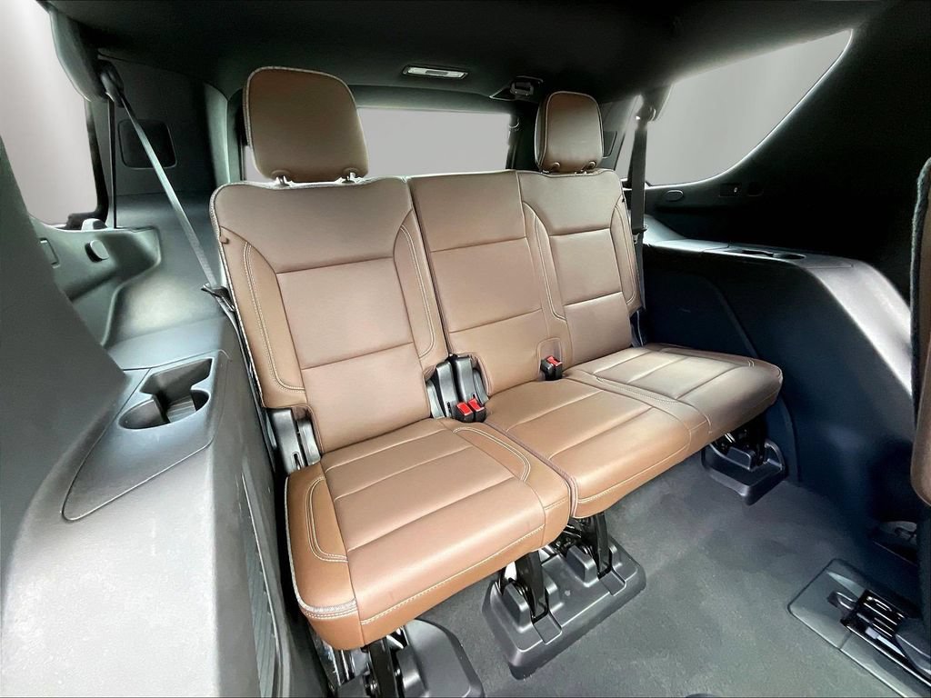 Used 2021 Chevrolet Tahoe High Country AWD/4WD image 27