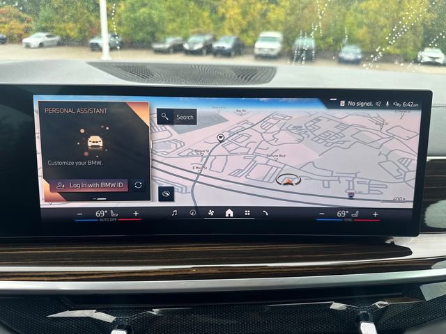 Used 2024 BMW X5 xDrive40i w/ Parking Assistance Package image 37